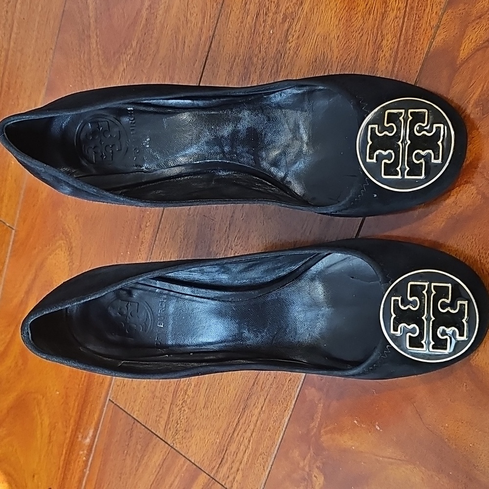 Tory Burch “Maddie” Suede Pumps — Elegant Block Heel Classic Sz 7.5 - Picture 3 of 13